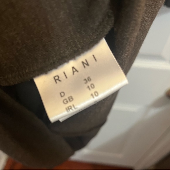 RIANI Wool Dress Charcoal Gray Size 6 - Picture 4 of 7
